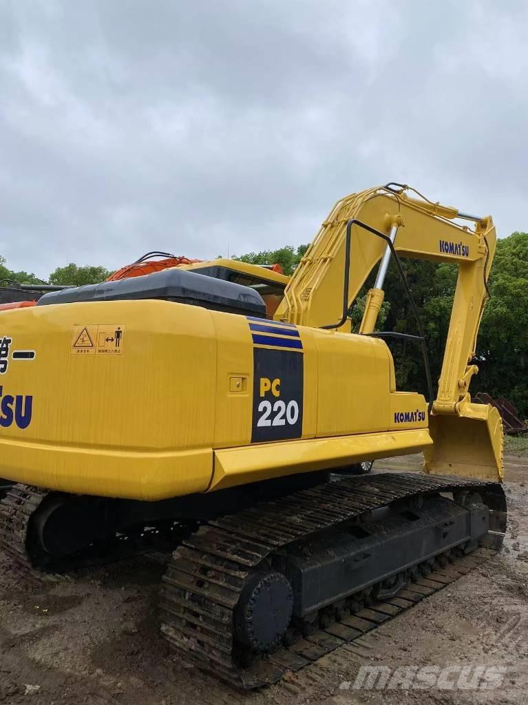 Komatsu 220 Escavadoras de rastos