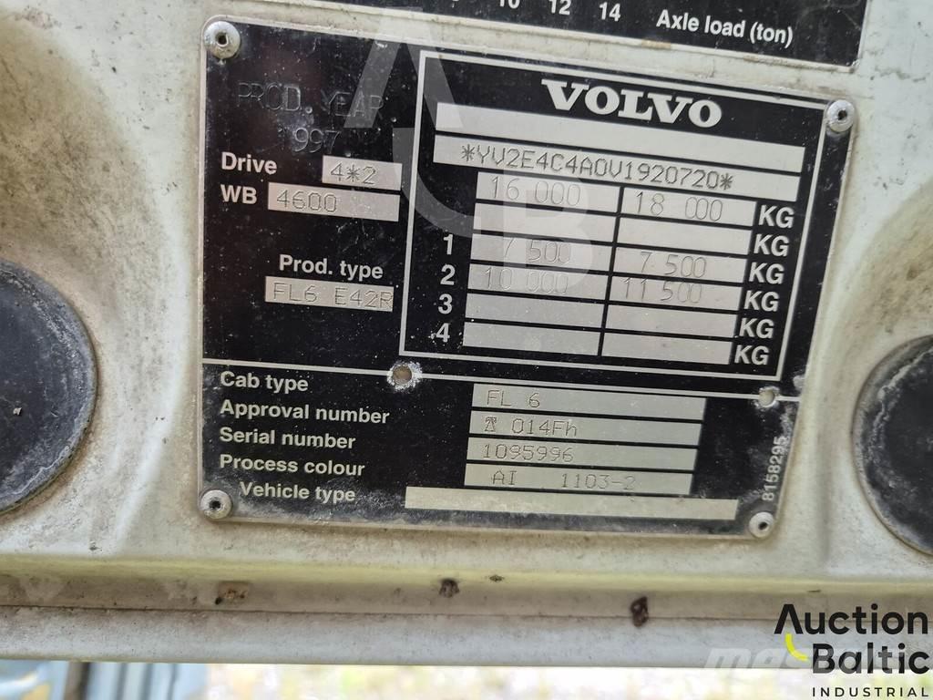 Volvo FL6 Camiões-cisterna