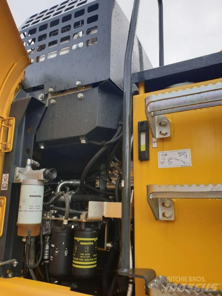Komatsu PW148-11EO Escavadoras de rodas