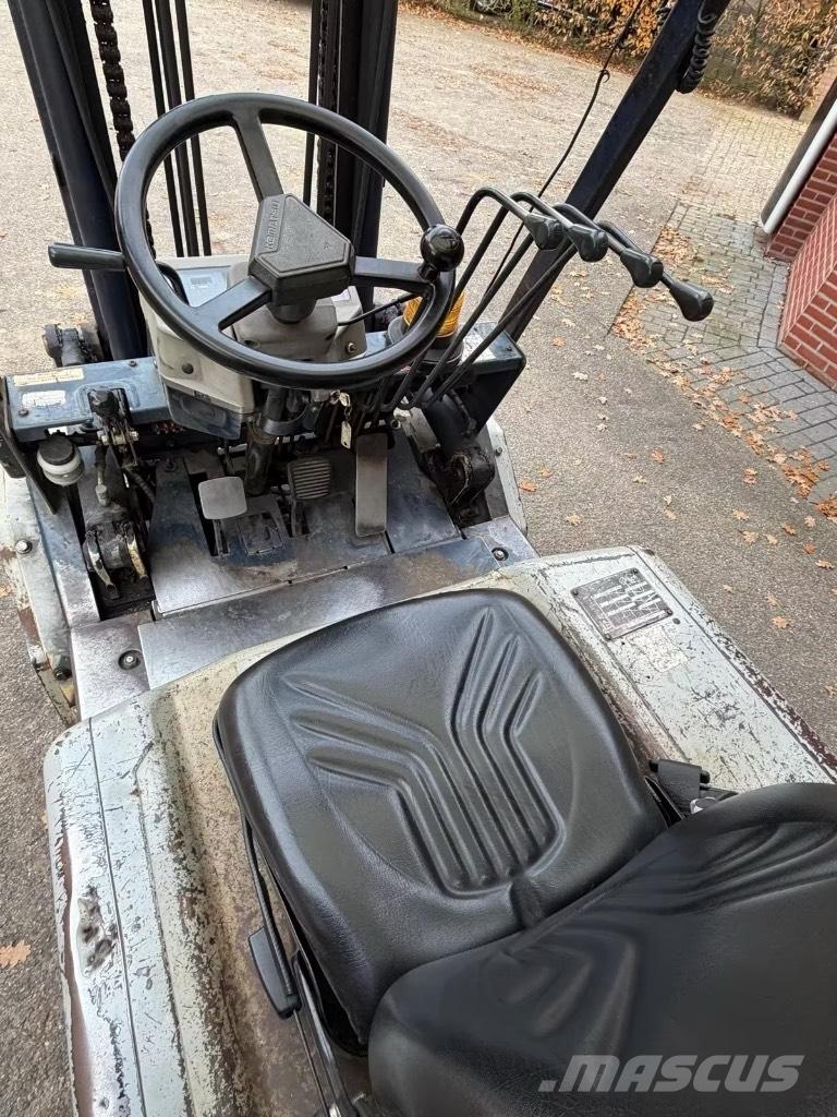 Komatsu FD30T-11E Empilhadores Diesel