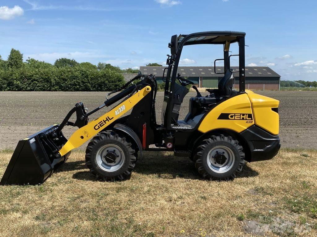 Gehl AL330 Pás carregadoras de rodas