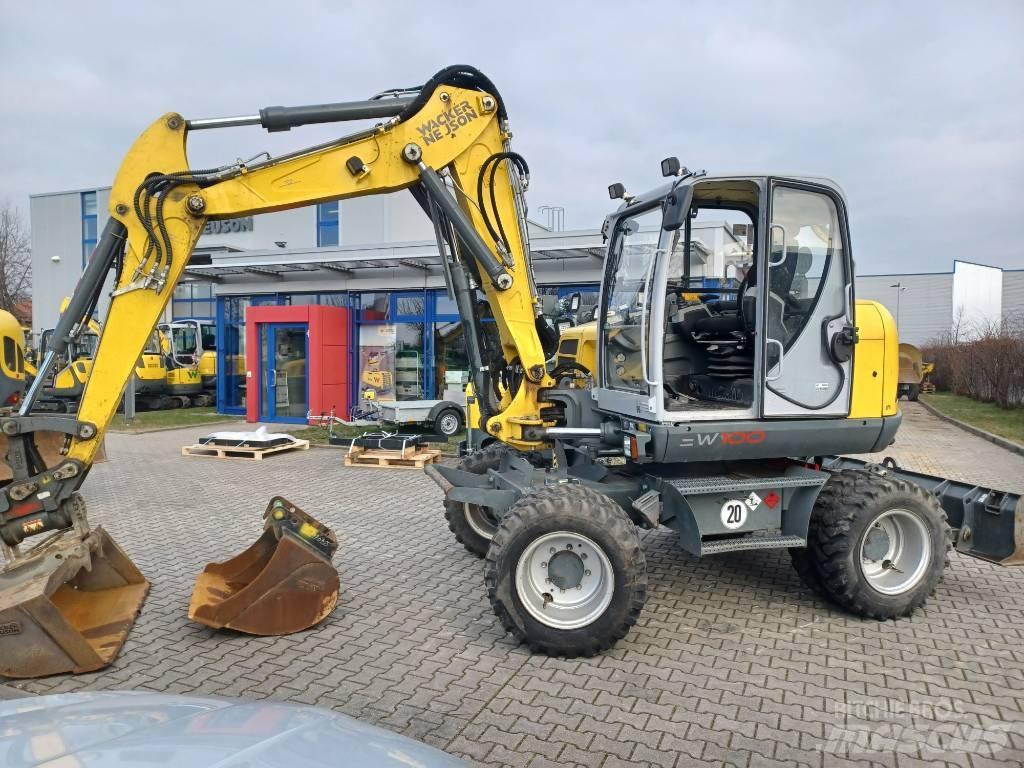 Wacker Neuson EW100 Escavadoras de rodas