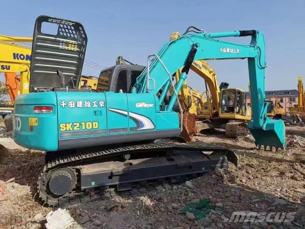 Kobelco 210 Escavadoras de rastos