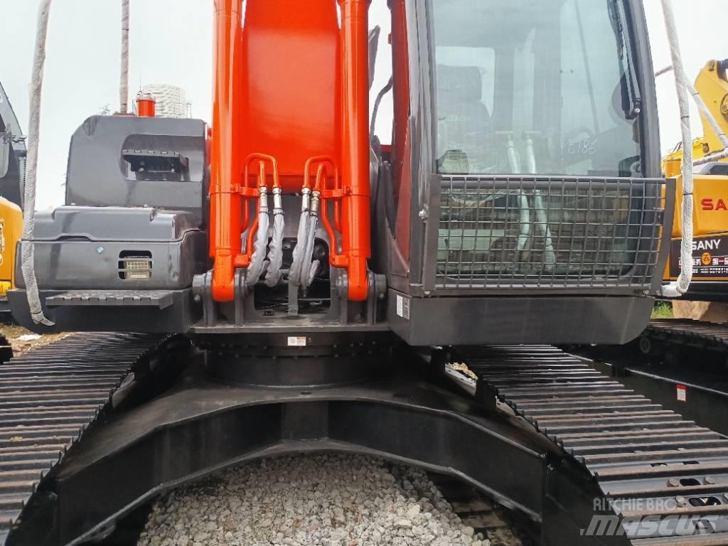 Hitachi ZX 200-3 Escavadoras de rastos