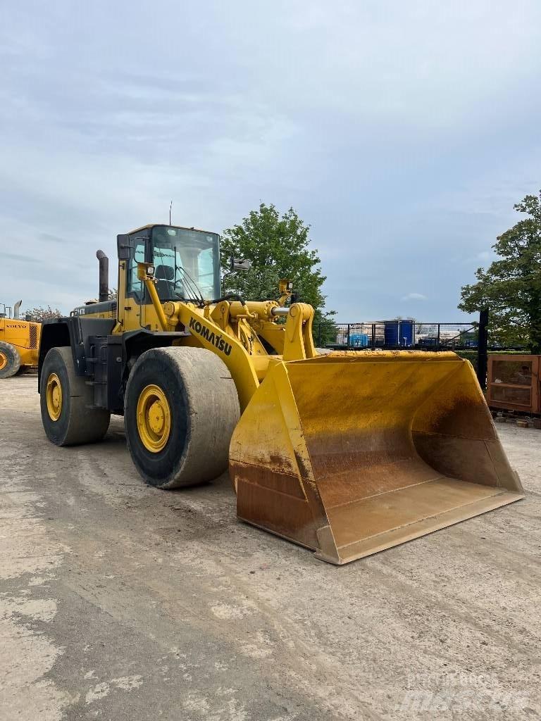 Komatsu WA 470-3H Pás carregadoras de rodas