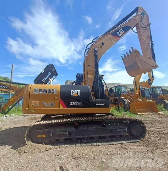CAT 320D Escavadoras de rastos
