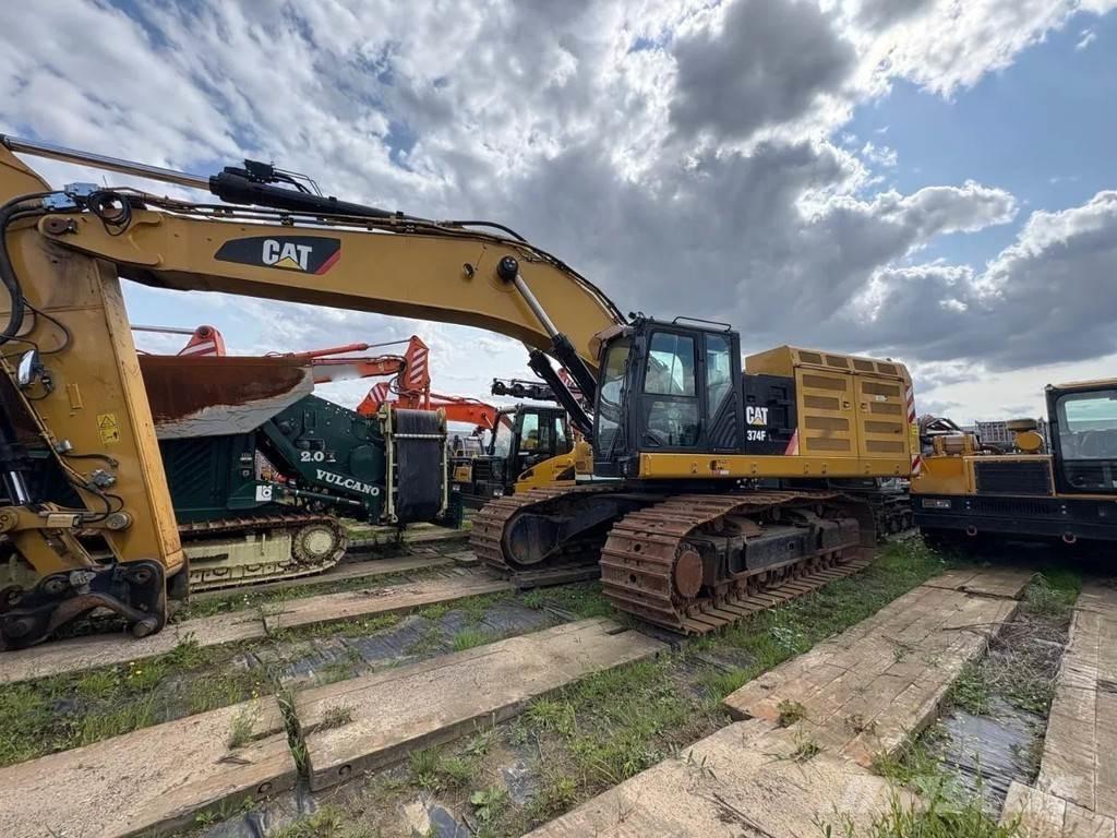 CAT 374F Escavadoras de rastos