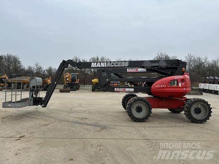 Manitou 200ATJ Elevadores braços articulados
