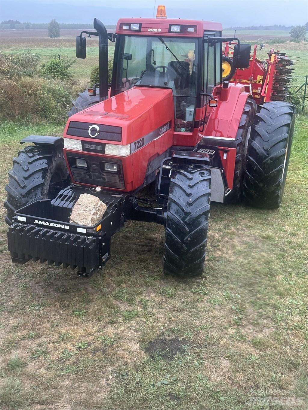 Case IH 7220 MAGNUM Tratores Agrícolas usados