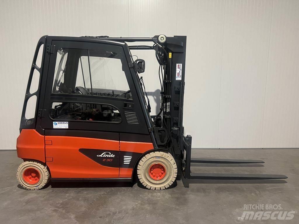 Linde E30L-01 Empilhadores eléctricos