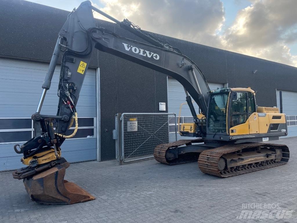 Volvo EC250DL Escavadoras de rastos