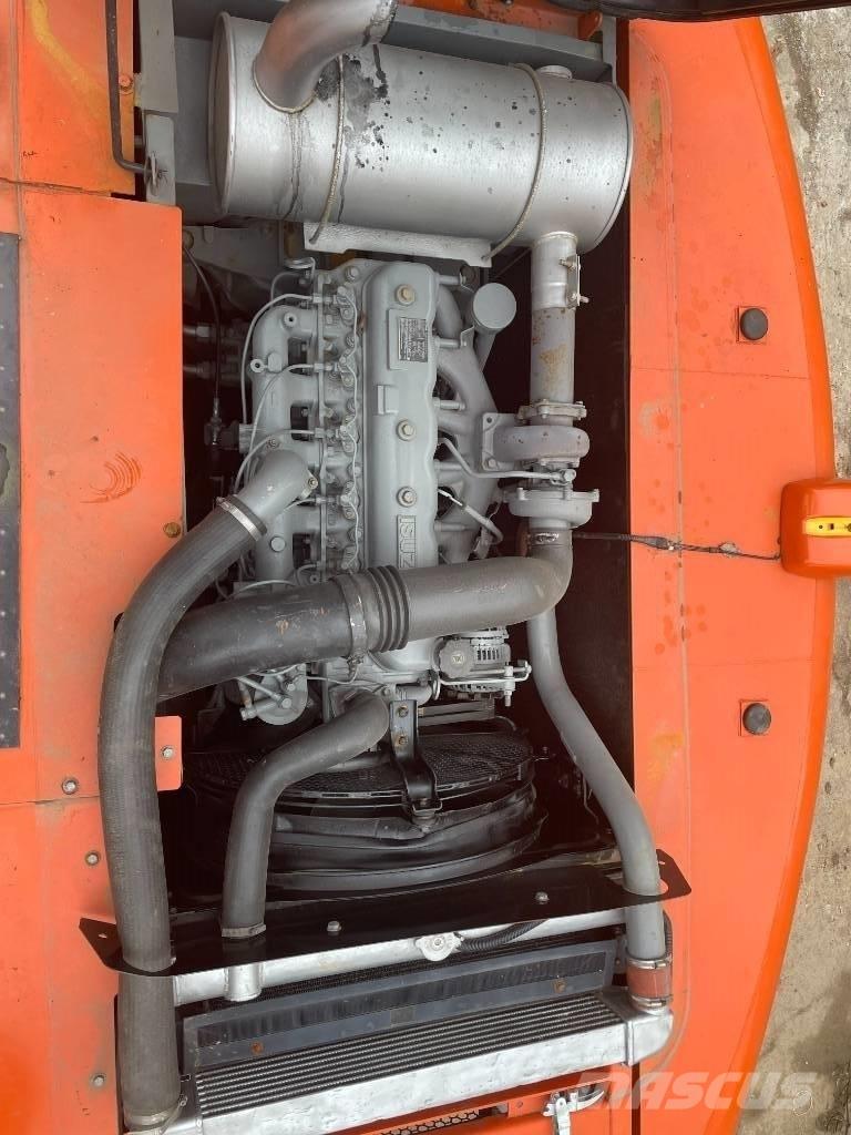 Hitachi ZX 200 Escavadoras de rastos