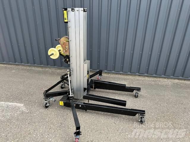 Rees Lift SML3,3 Outros elevadores e plataformas