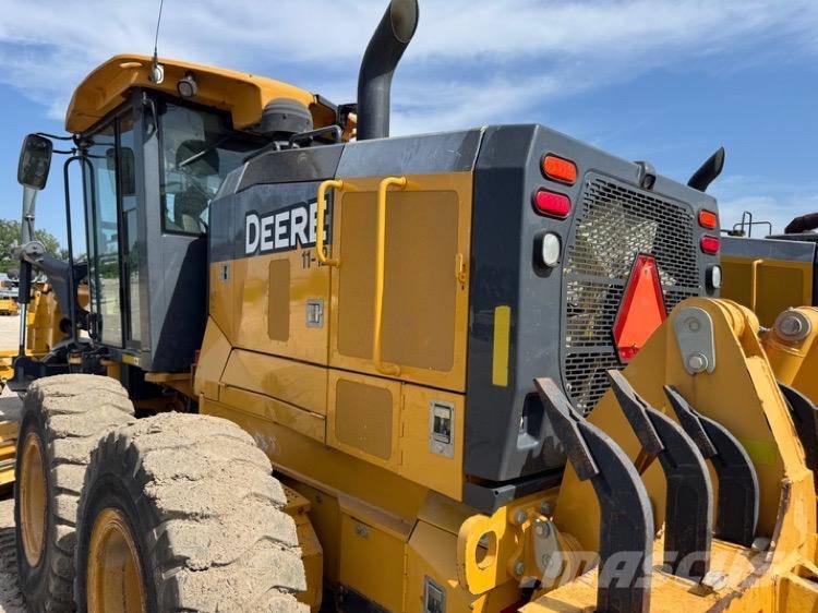 DEERE 772GP Motoniveladoras