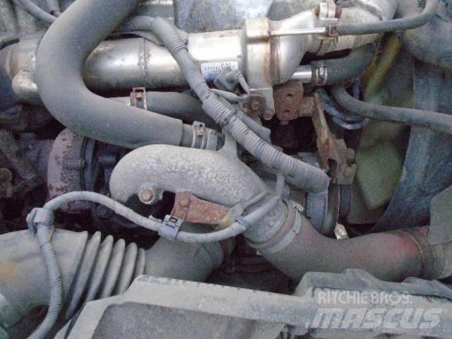 Hino 195 Carrinhas de caixa fechada