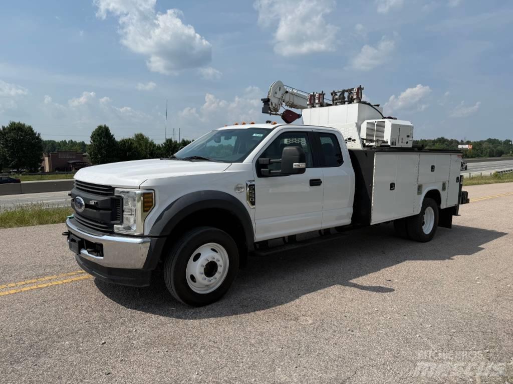 Ford F 550 XL SD Camiões Municipais / Uso Geral