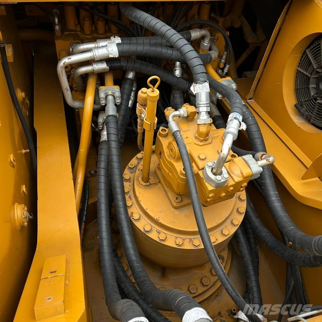 CAT 330D2 Escavadoras de rastos