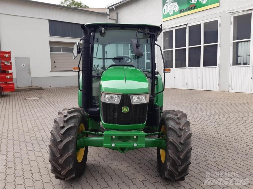 John Deere 5058E Tratores Agrícolas usados