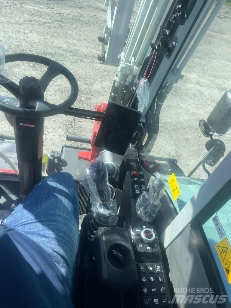 Takeuchi TB 370 W Escavadoras de rodas