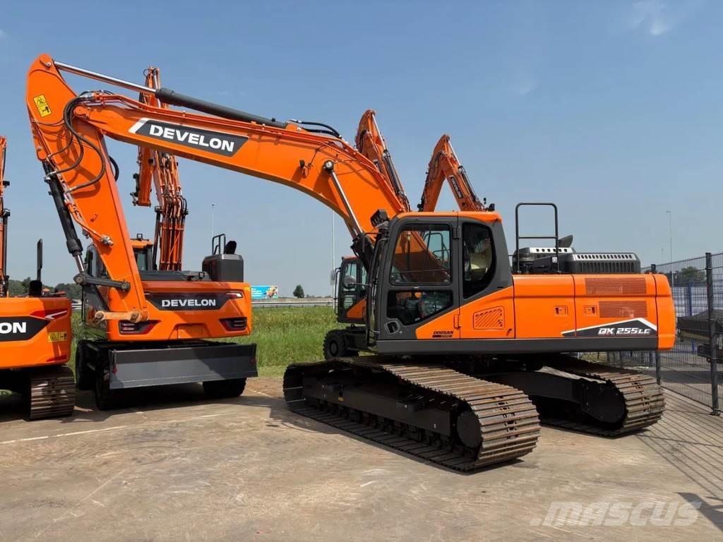 Develon DX255LC-7 Escavadoras de rastos