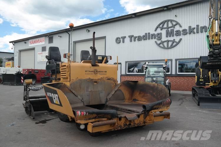 CAT AP 300 Pavimentadoras de asfalto