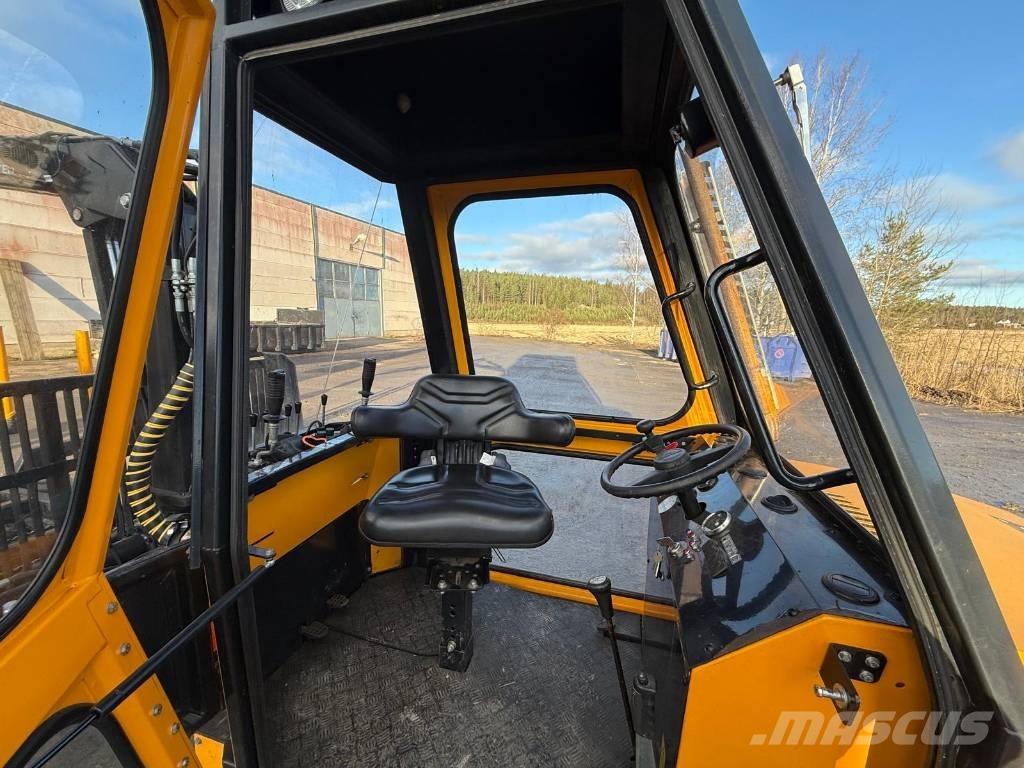  Kinetic 8x8 Forwarders florestais