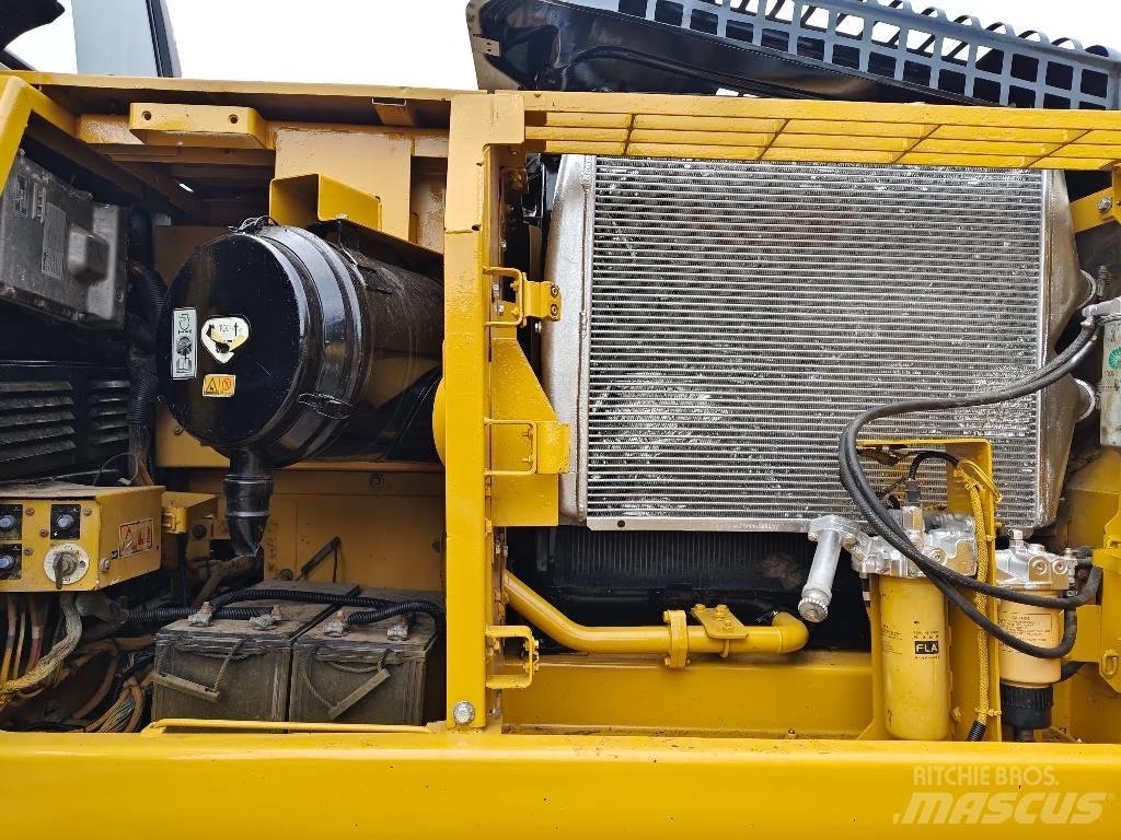 CAT 330 D2 L Escavadoras de rastos