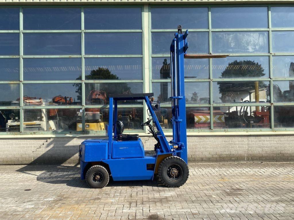 Komatsu FD 28-10 Empilhadores Diesel