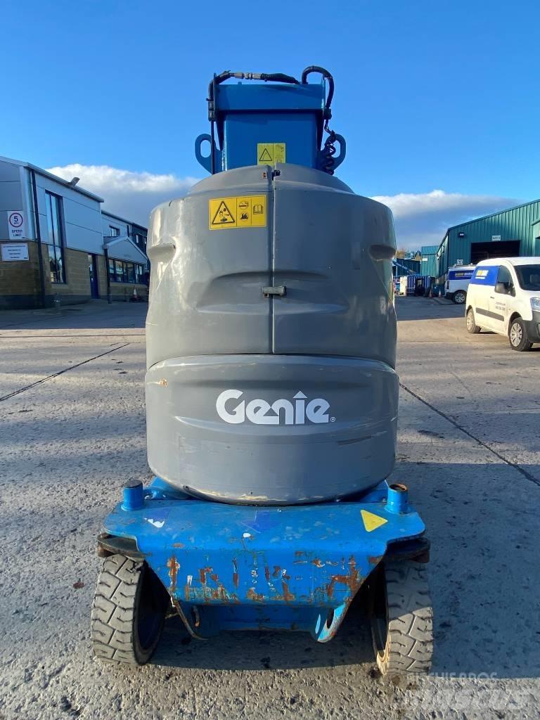 Genie GR 26 J Plataformas de Mastro Vertical