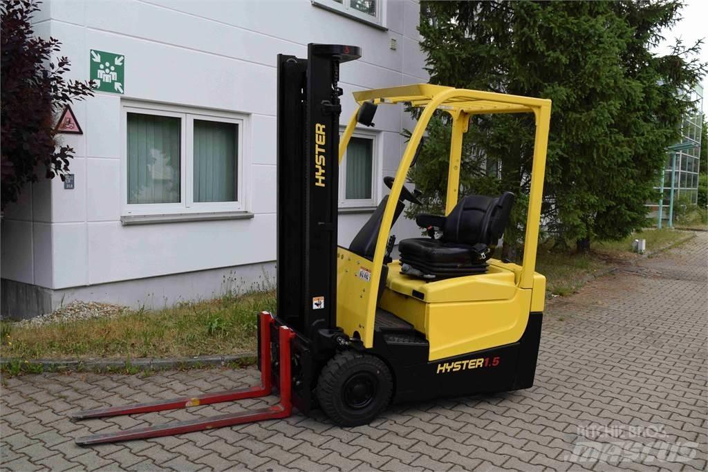 Hyster A 1.5 XNT Empilhadores eléctricos