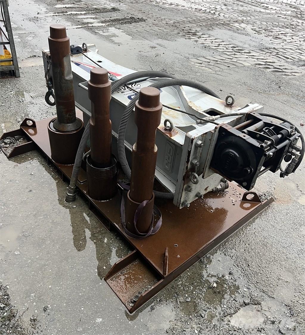 Furukawa FXJ 275 Martelos Hidráulicos