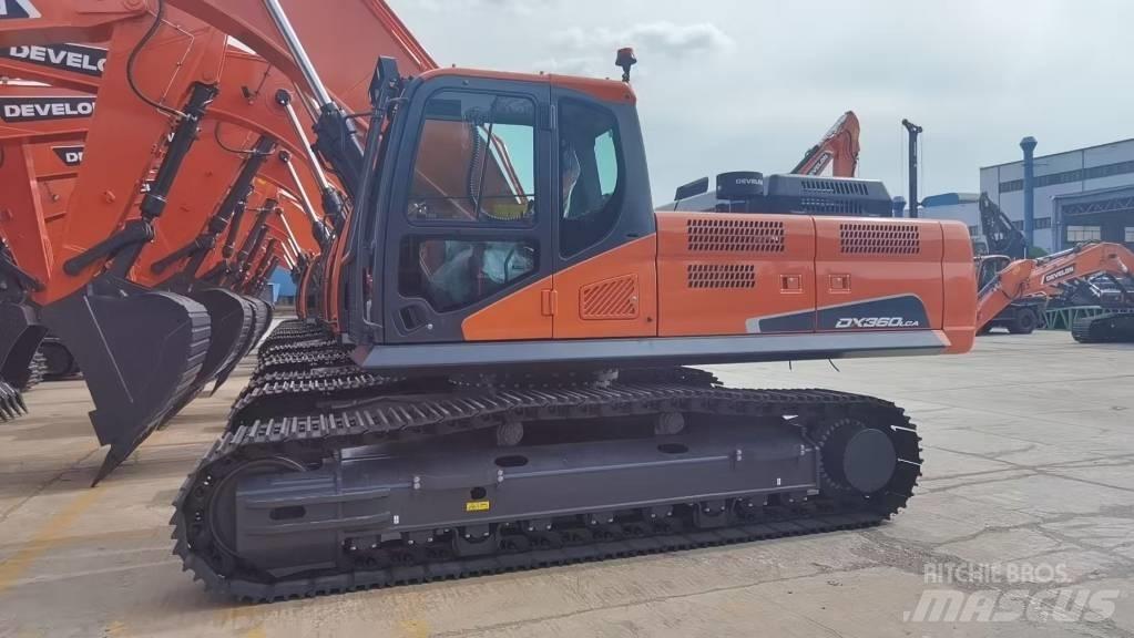 Develon DX 360LCA-7B Escavadoras de rastos