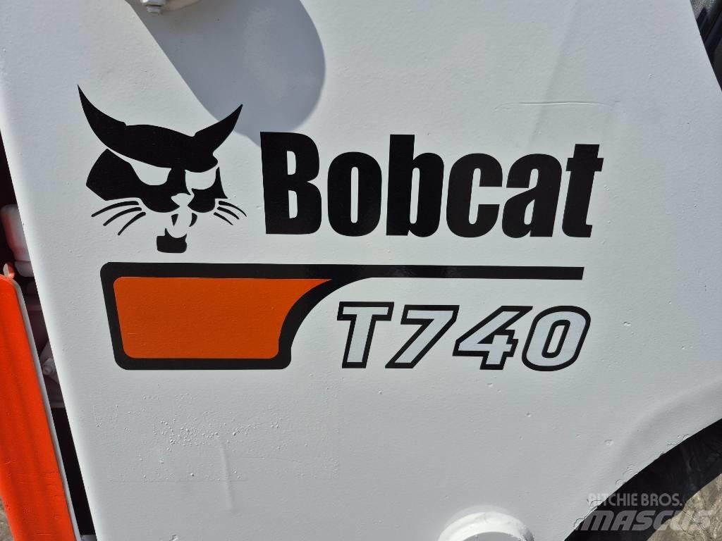 Bobcat T 740 Carregadoras de direcção deslizante