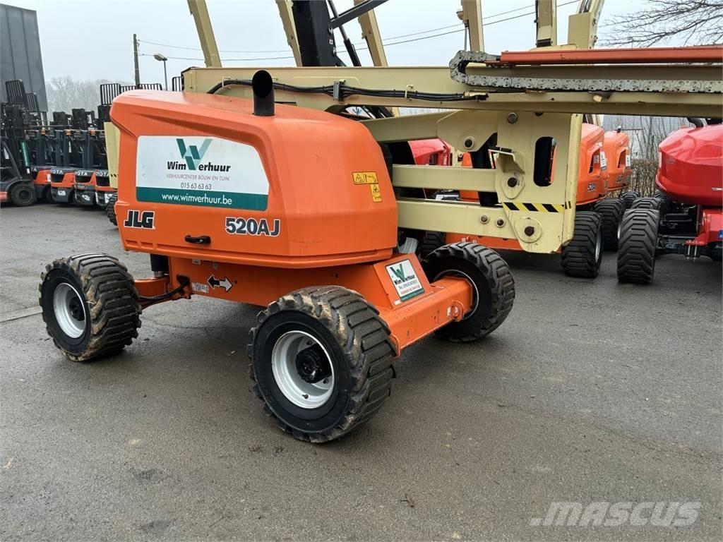JLG 520AJ (2633) Elevadores braços articulados