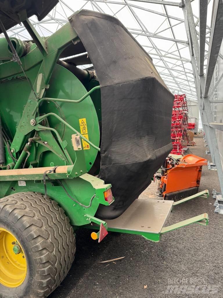John Deere 960 Enfardadeira de rolos