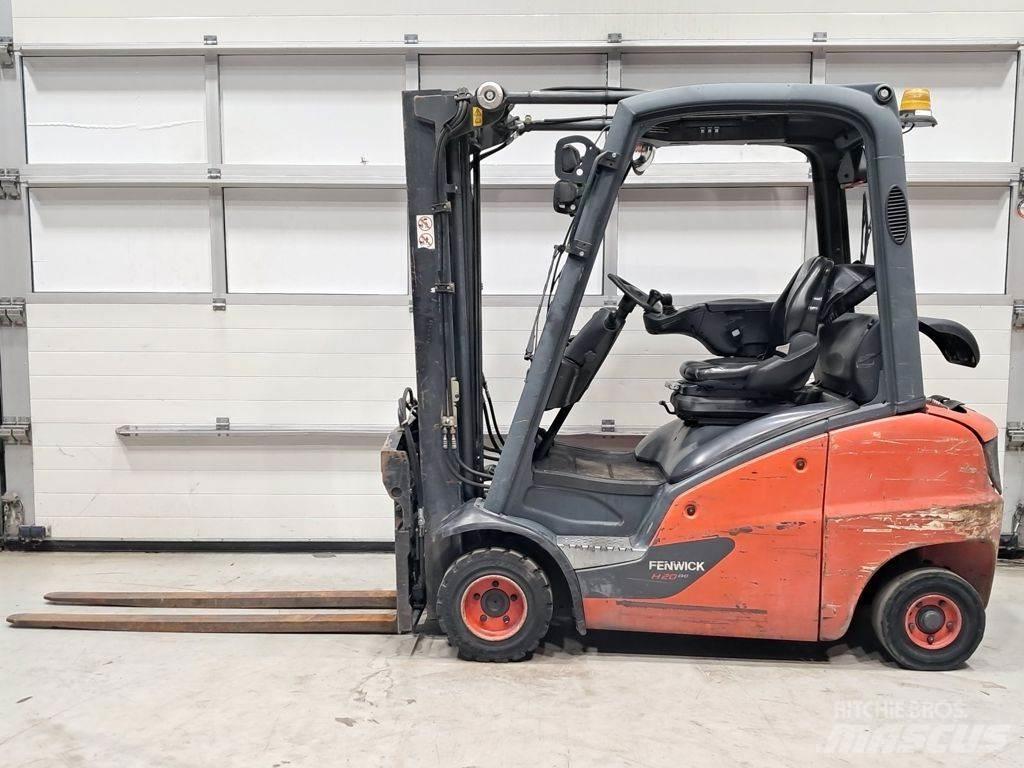 Linde H20T-01 Empilhadores a gás