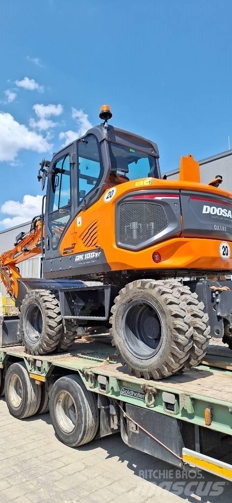 Doosan DX 100 W-7 Escavadoras de rodas