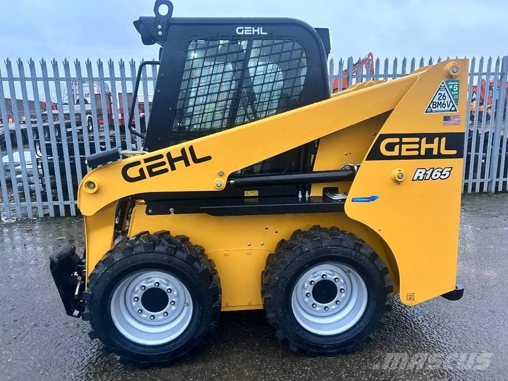 Gehl R 165 Carregadoras de direcção deslizante