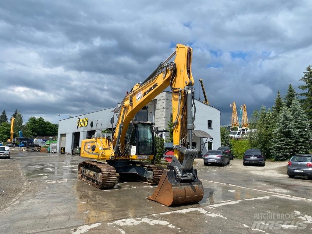 Liebherr R924LC Escavadoras de rastos