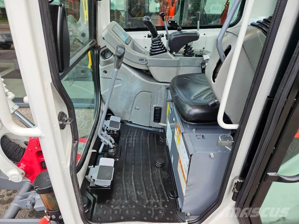 Takeuchi TB 216 Mini Escavadoras <7t