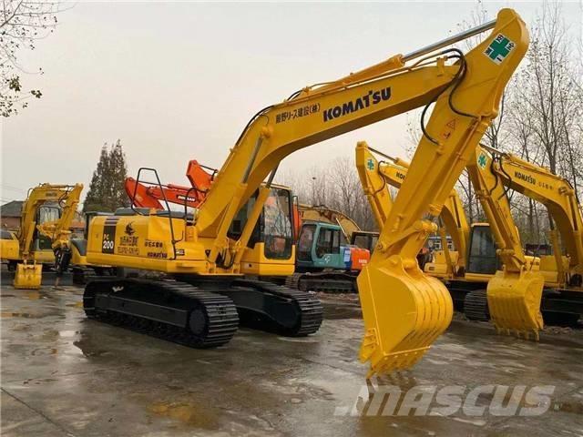 Komatsu PC200-7 Escavadoras de rastos