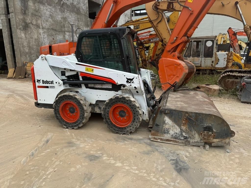 Bobcat S 550 Carregadoras de direcção deslizante