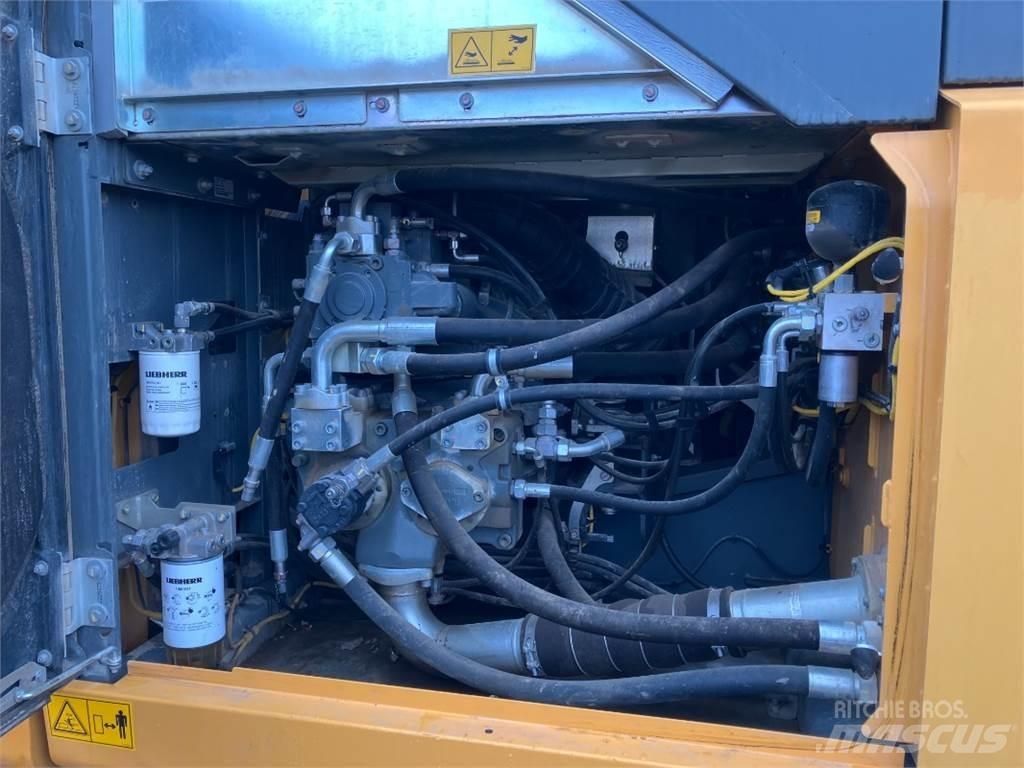Liebherr R934 Escavadoras de rastos