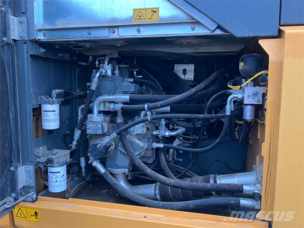 Liebherr R934 Escavadoras de rastos