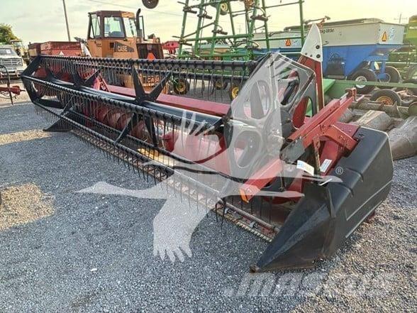 Case IH 1020 Ceifeiras debulhadoras compactas