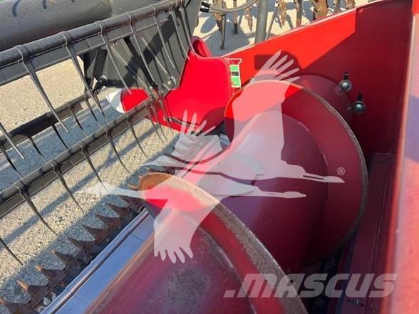 Case IH 3020 Ceifeiras debulhadoras compactas