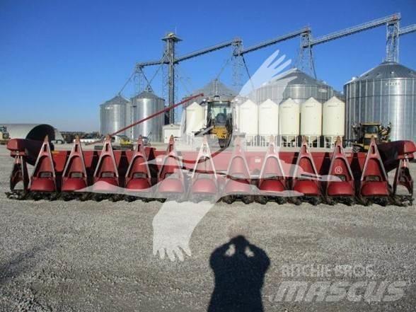 Case IH 3412 Ceifeiras debulhadoras compactas