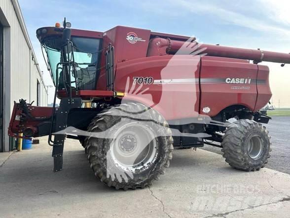 Case IH 7010 Ceifeiras debulhadoras
