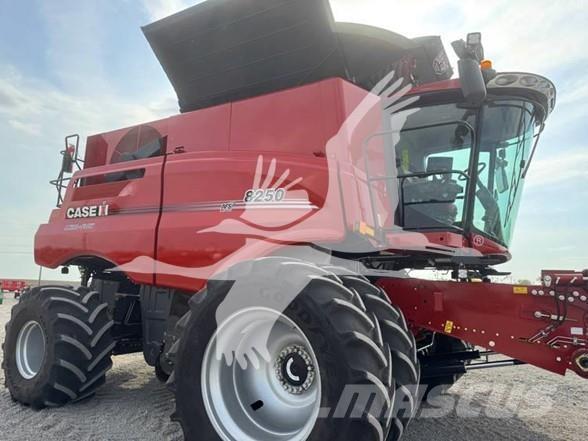 Case IH 8250 Ceifeiras debulhadoras