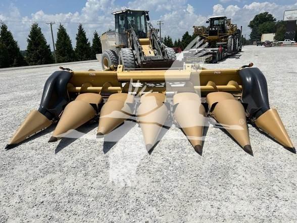 CLAAS 6-30 Ceifeiras debulhadoras compactas